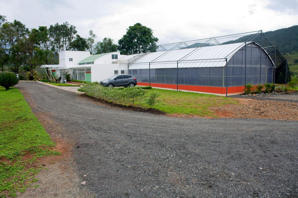 1899345 647634778618300 2010853632 o